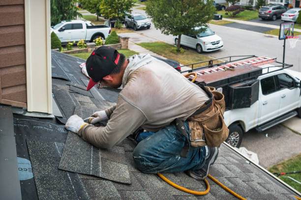 Professional Emergency Roof Repair technician working in Millington, IL